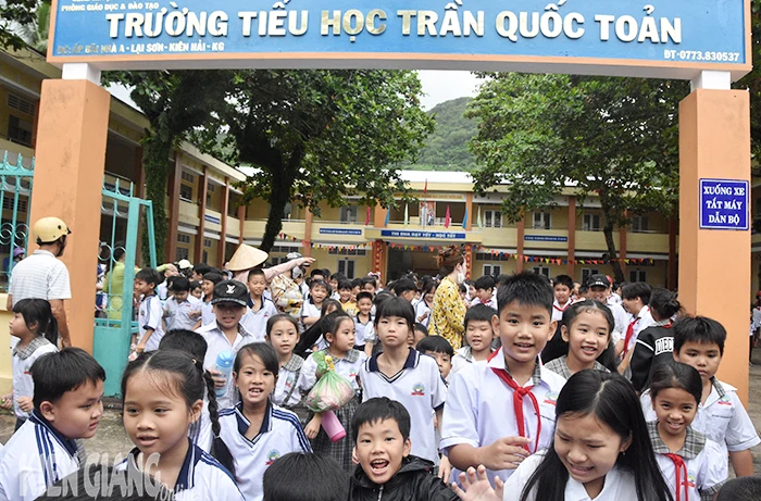 Trường tiểu học ở huyện đảo Kiên Hải đạt chuẩn quốc gia